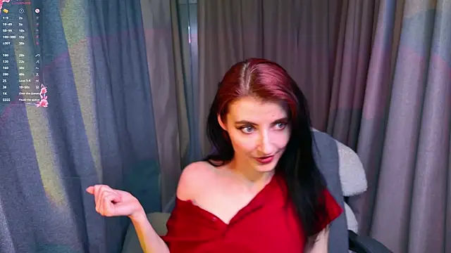 Snapshot of NicoleLuxe chatting on May 2026 01:56:01 AM NicoleLuxe online show from May 2026 01:56:01 AM