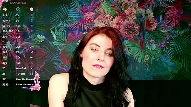 Snapshot of NicoleLuxe chatting on May 2026 07:21:02 PM NicoleLuxe online show from May 2026 07:21:02 PM