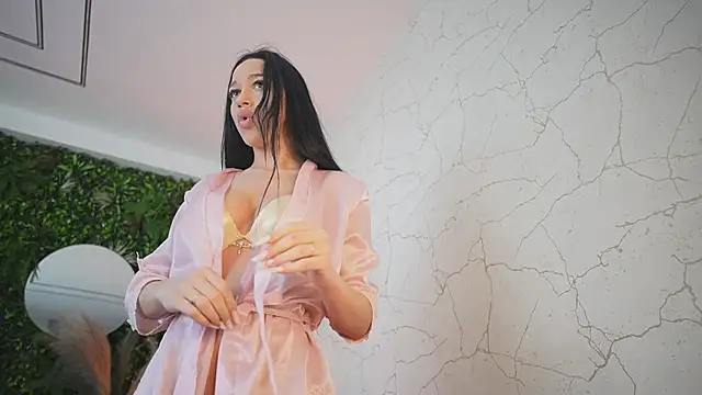 KimmBlaze online show from April 2026 04:03:01 AM