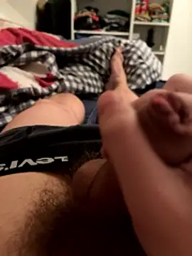 Snapshot of Enzo_2763 chatting on February 2026 01:59:02 AM Enzo 2763 online show from February 2026 01:59:02 AM