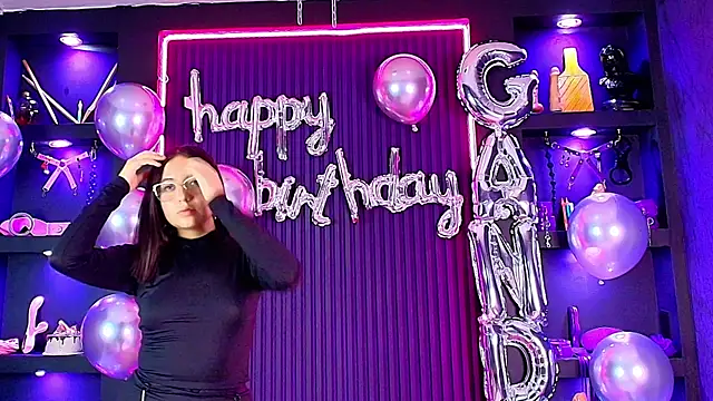 Candyqueen bdsm  online show from May 2026 08:34:01 PM