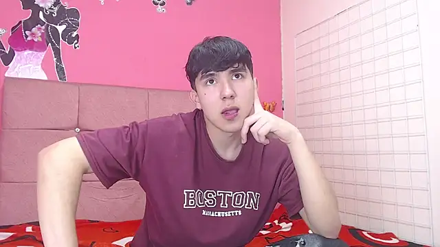 Snapshot of massimoferrera303av chatting on February 2026 06:37:02 PM massimoferrera303av online show from February 2026 06:37:02 PM