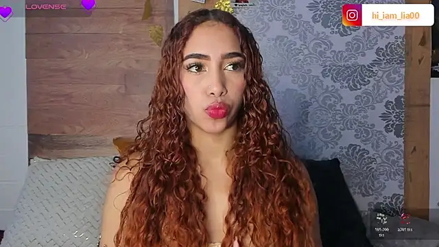 Snapshot of LiaHansson00 chatting on February 2026 03:43:01 PM LiaHansson00 online show from February 2026 03:43:01 PM