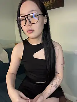 Peony kiss online show from February 2026 08:00:01 AM