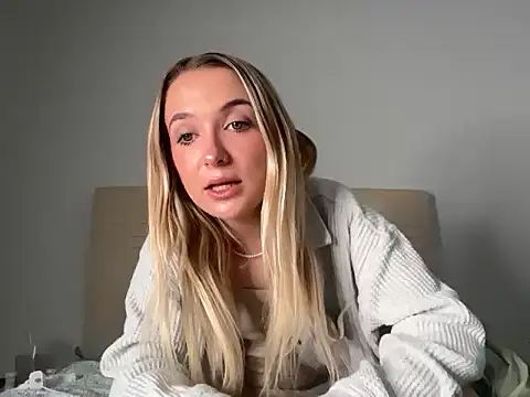 kelseyblu online show from February 2026 12:33:01 AM