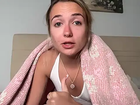 kelseyblu online show from May 2026 02:04:01 AM