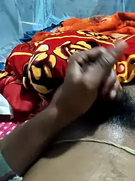 akku6147 online show from February 2026 01:02:02 AM