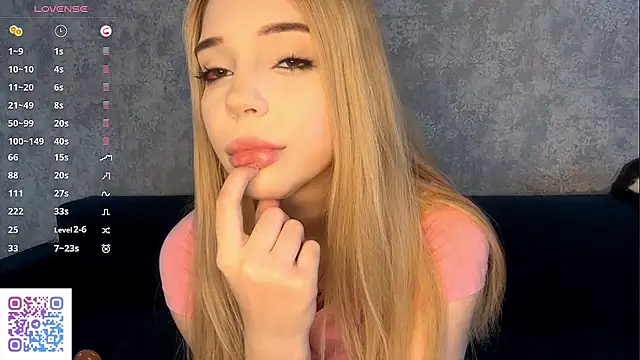 ViolaFaa online show from March 2026 08:25:01 AM