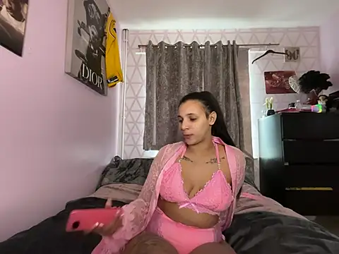 RavenNoirr online show from March 2026 08:19:01 AM