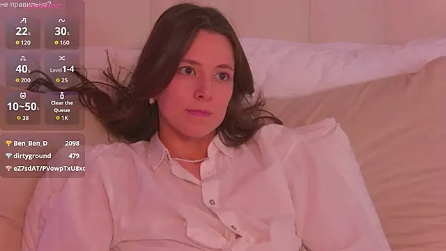 Snapshot of AlisseMoore chatting on April 2026 06:31:02 PM AlisseMoore online show from April 2026 06:31:02 PM