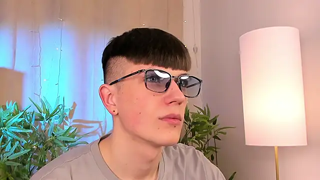 Rony Joy online show from April 2026 08:26:02 PM