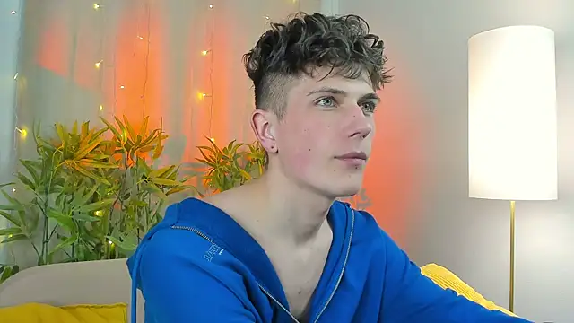 Rony Joy online show from April 2026 08:43:01 PM