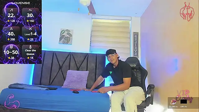 Snapshot of StellayDrake chatting on February 2026 01:45:02 PM StellayDrake online show from February 2026 01:45:02 PM