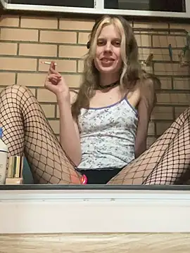 Maxine gold online show from July 2026 09:54:01 PM