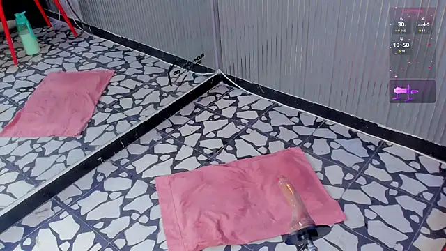 Snapshot of nazly_bigass chatting on February 2026 07:44:01 PM nazly bigass online show from February 2026 07:44:01 PM