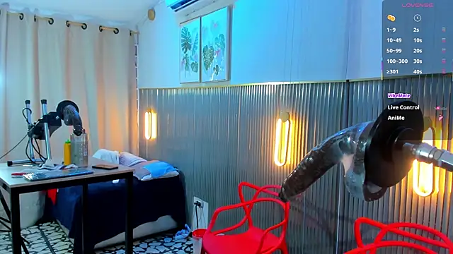 nazly bigass online show from April 2026 08:38:01 PM