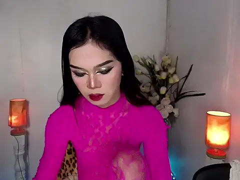 Snapshot of Darkness_Angel chatting on May 2026 01:55:01 AM Darkness Angel online show from May 2026 01:55:01 AM