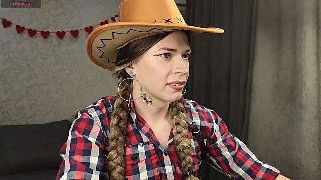 Anna inHear online show from February 2026 04:38:01 PM