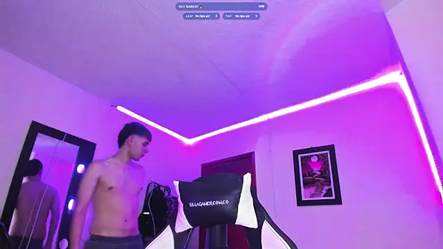 PapiNoha69 online show from February 2026 12:43:02 AM