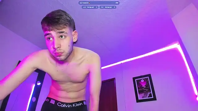 PapiNoha69 online show from April 2026 02:13:01 AM