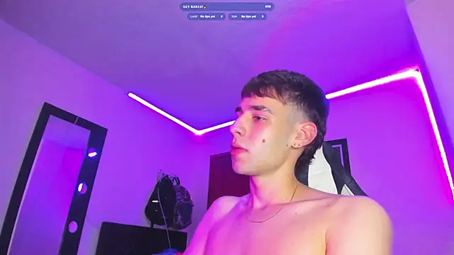 PapiNoha69 online show from March 2026 11:08:01 PM