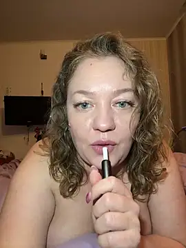 BBBWOOW online show from April 2026 11:23:02 PM