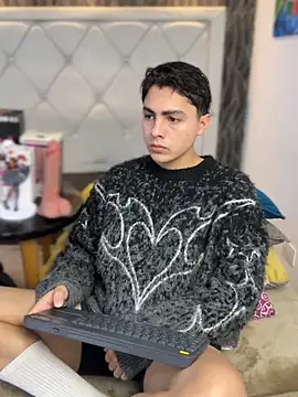 Snapshot of Samu_Hott chatting on February 2026 08:29:01 PM Samu Hott online show from February 2026 08:29:01 PM