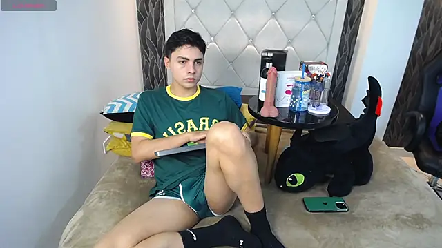 Samu Hott online show from March 2026 08:32:02 PM