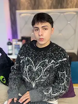 Samu Hott online show from April 2026 08:13:01 PM