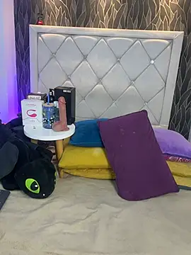 Samu Hott online show from April 2026 08:26:02 PM