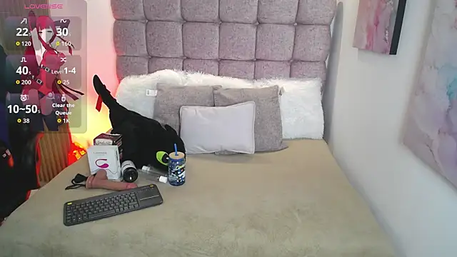 Snapshot of Samu_Hott chatting on June 2026 08:09:02 PM Samu Hott online show from June 2026 08:09:02 PM