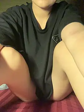 Luna Babyyy online show from April 2026 04:13:01 PM