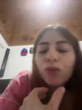 lilasun17 online show from May 2026 11:01:02 PM
