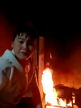 Anna 516 online show from February 2026 10:32:01 PM