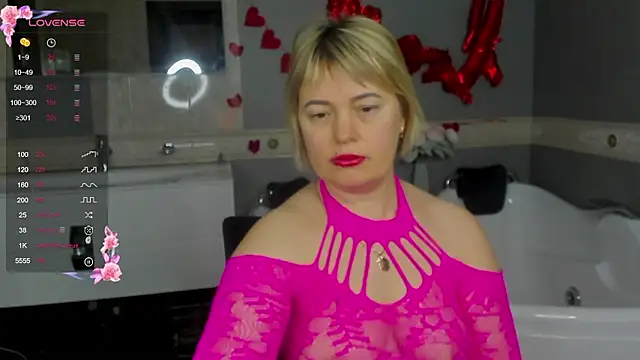 Snapshot of MaryClars chatting on February 2026 01:07:01 AM MaryClars online show from February 2026 01:07:01 AM