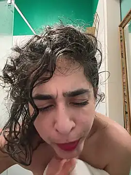 notyourtypicalAnna online show from February 2026 05:13:02 AM