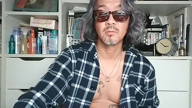 MtaS1 online show from March 2026 05:47:02 PM