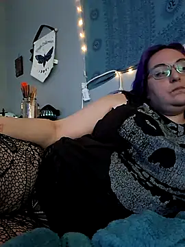 RavenOnyx online show from June 2026 06:25:02 PM