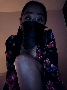 Snapshot of Milove86 chatting on February 2026 05:30:01 AM Milove86 online show from February 2026 05:30:01 AM