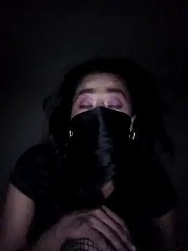 Snapshot of Milove86 chatting on February 2026 05:06:01 AM Milove86 online show from February 2026 05:06:01 AM