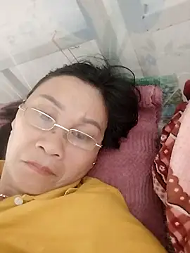 miko nyan2006 online show from April 2026 02:11:01 PM