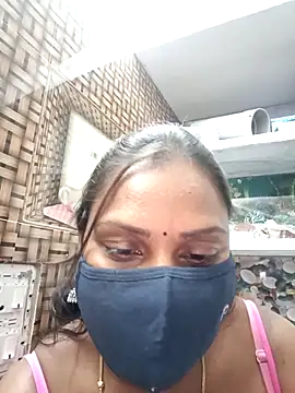 Snapshot of Tamil_Hot_Nisha chatting on February 2026 04:27:01 PM Tamil Hot Nisha online show from February 2026 04:27:01 PM