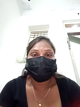 Snapshot of Tamil_Hot_Nisha chatting on February 2026 05:36:01 PM Tamil Hot Nisha online show from February 2026 05:36:01 PM