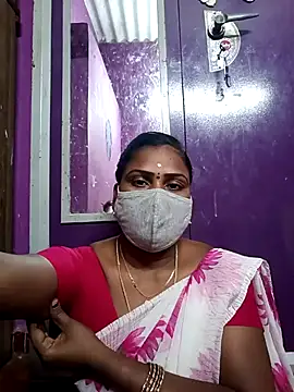 Tamil Hot Nisha online show from April 2026 04:33:01 PM