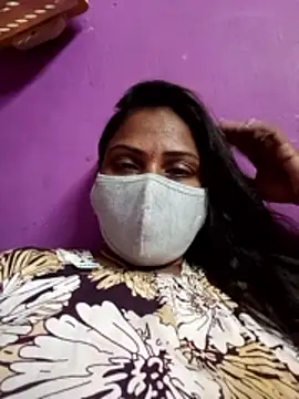 Tamil Hot Nisha online show from March 2026 10:28:02 PM