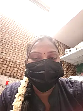 Snapshot of Tamil_Hot_Nisha chatting on February 2026 05:02:01 PM Tamil Hot Nisha online show from February 2026 05:02:01 PM