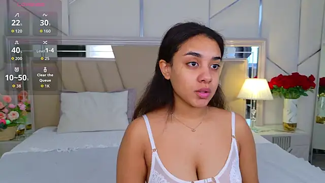 Luna Cortier online show from April 2026 05:08:02 AM