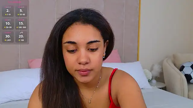 Snapshot of Luna_Cortier chatting on July 2026 05:07:01 AM Luna Cortier online show from July 2026 05:07:01 AM