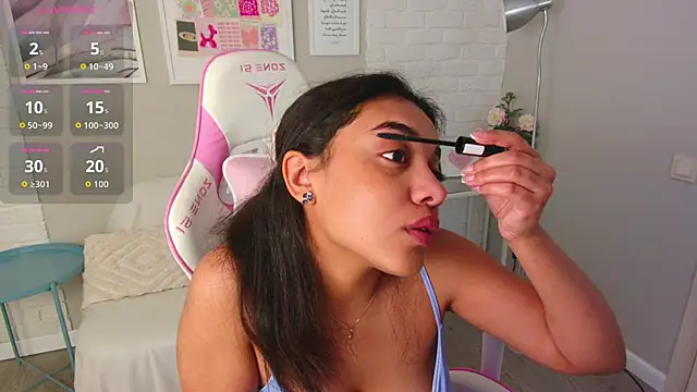 Luna Cortier online show from March 2026 05:36:01 AM