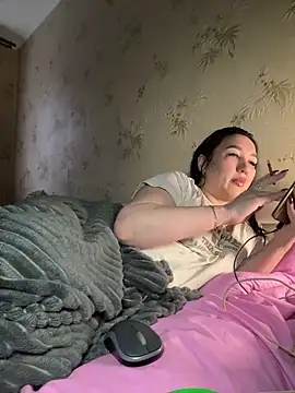 Naughtgirl 2026 online show from February 2026 02:17:02 PM